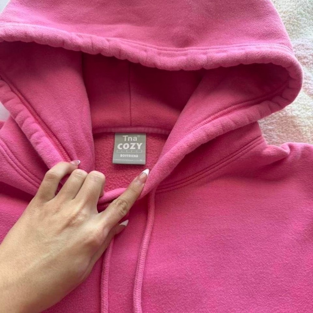 Aritzia Pink Cosmo Boyfriend‎ Fit Hoodie - Picture 8 of 8